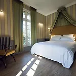 Castel Bois Marie, Penzion