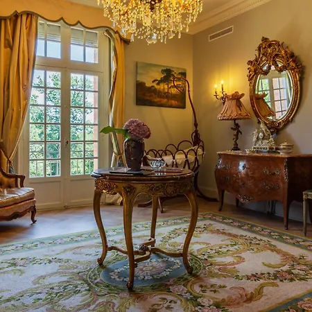 Castel Bois Marie, בית הארחה מונטובן