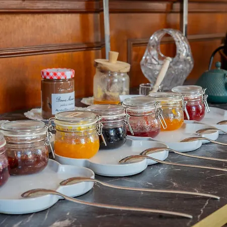 ゲストハウス Castel Bois Marie,