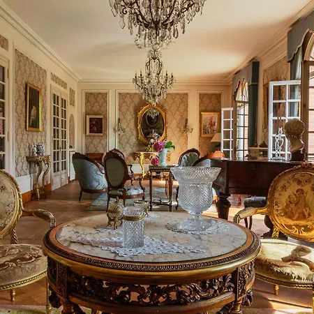 Castel Bois Marie, Pensjonat Montauban