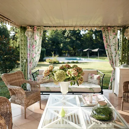 בית הארחה Castel Bois Marie, 5*